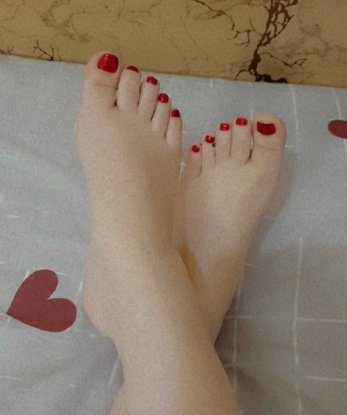 Я опытная и всегда готова исполнить твои самые сокровенные желания. 😘
У меня широкий спектр услуг, и индивидуальный подход к каждому клиенту – моя главная забота. Я могу побаловать тебя нежным массажем, разнообразными играми и скрасить одинокие вечера. 💋
Мои возможности безграничны, и я гарантирую полное удовлетворение. Меня можно пригласить на интимные встречи и в мою уютную квартиру в Москве или я могу приехать к тебе. 🏙️
У меня много положительных отзывов, и клиенты всегда возвращаются к моим нежным объятиям. Мои фото – это не просто картинка, это моя страсть и нежность, которую я хочу подарить тебе. 😍
Живу я в Москве, и всегда рада тебе! Давай встретимся и создадим незабываемые моменты! 🌹 Ксения